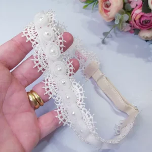 Faixa de Batizado para Bebê Renda com Flores com Regulagem
