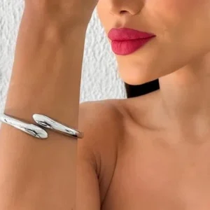 Bracelete Gota Reta Minimalista Liso Linha Luxo Banhado a Ródio