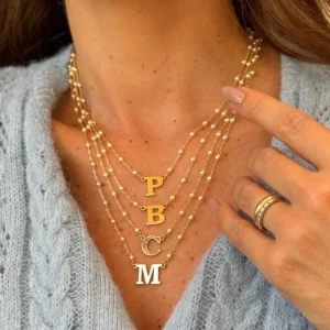 Colar Pérola com Inicial Banhado a Ouro