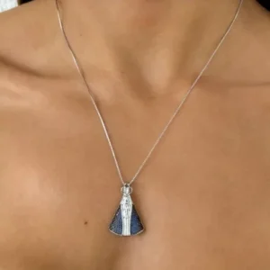 Colar Nossa Senhora Banhado a Prata Manto Azul