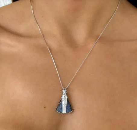 Colar Nossa Senhora Banhado a Prata Manto Azul