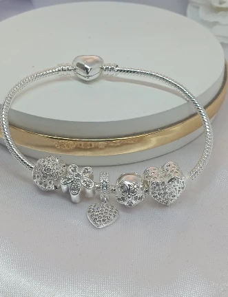 Pulseira de Berloques Semi Jóia Coração Banhado a Prata - Image 3