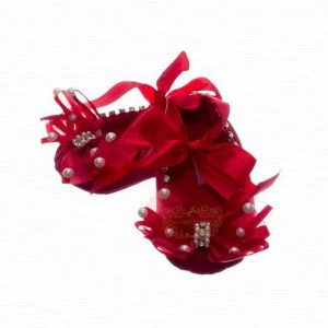 Sapatinho de Bebê Luxo Vermelho Tafetá Pérolas RN Roana