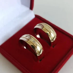 Conjunto Alianças Banhada Ouro 18K 8mm